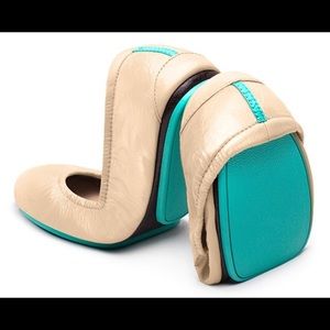 Biscotti Patent Tieks